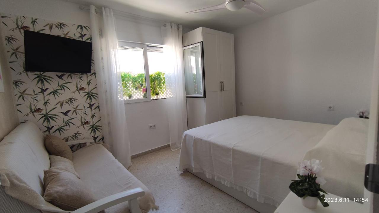 Rosalia Playa San Cristobal Wifi Netflix Apartment Almunecar Exterior photo